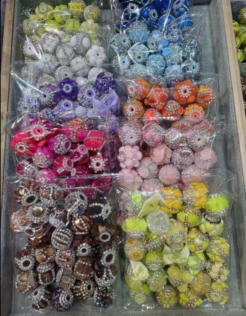 2-6 Bling fancy beads mix